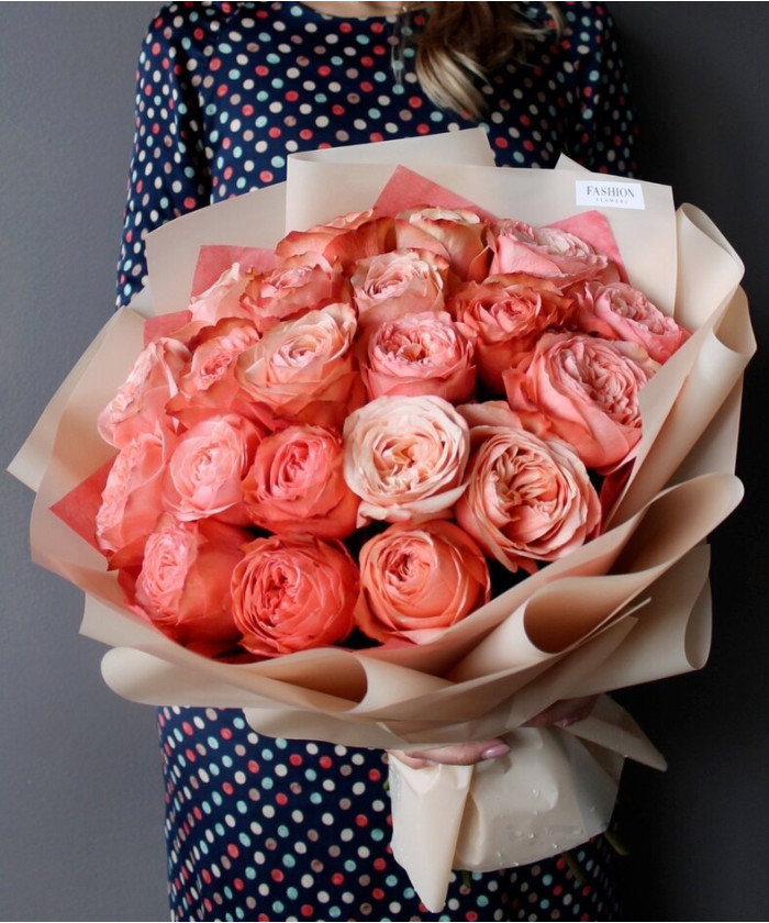 21 пионовидная роза Кахала №2612