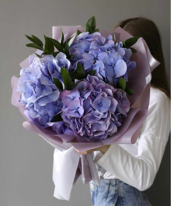 3 сиренево-голубых гортензии №5054