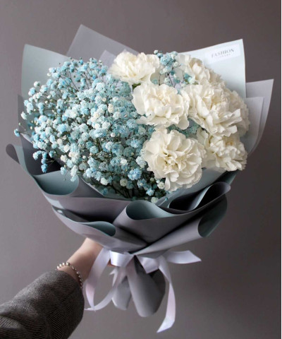 Гипсофила и диантусы в букете "Утренний туман" №2621