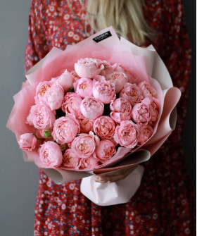 9 кустовых роз Джульетта №2979