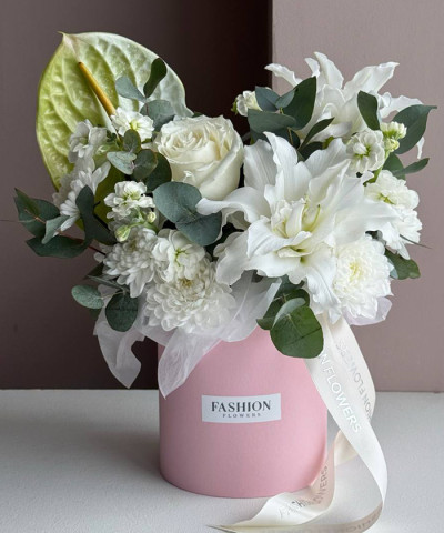 "Гранд Амур" цветочный бокс с антуриумом №5460