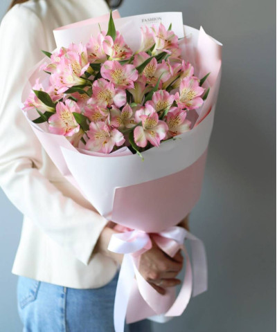 7 розовых альстромерий Дубай №8912