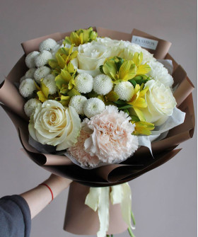 "Бланш" букет с белыми розами Мондиаль №4582