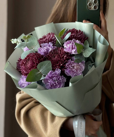 "Вечерний прованс" букет с хризантемой Бигуди и лунными диантусами №7659