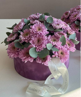 "Мелоди" бархатный бокс с розовой хризантемой №8589