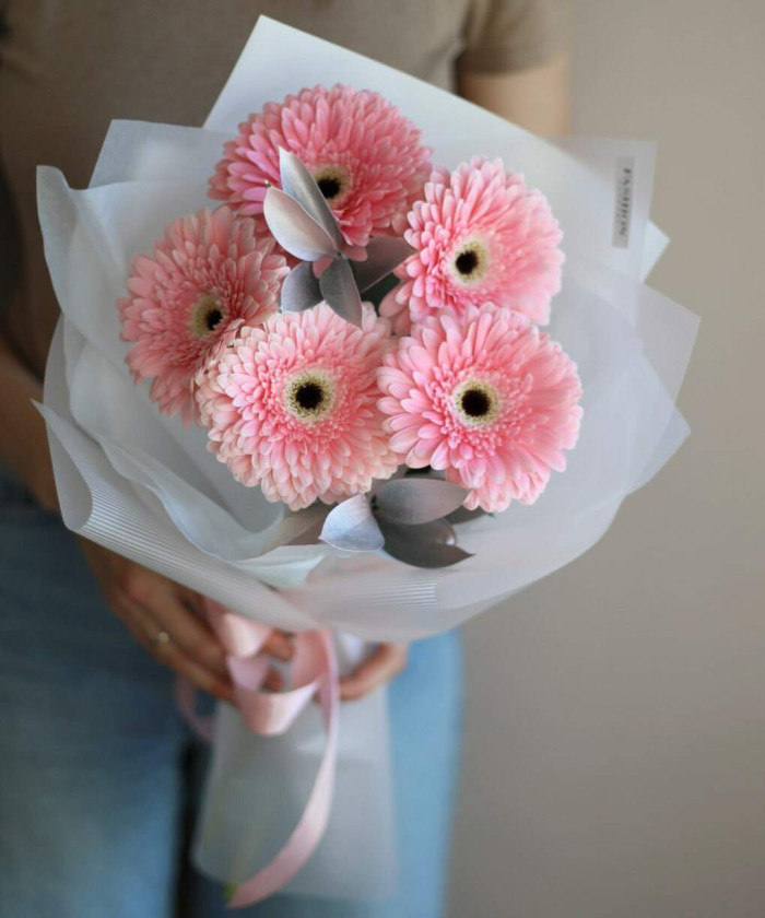 5 розовых гербер Грейсленд №8374