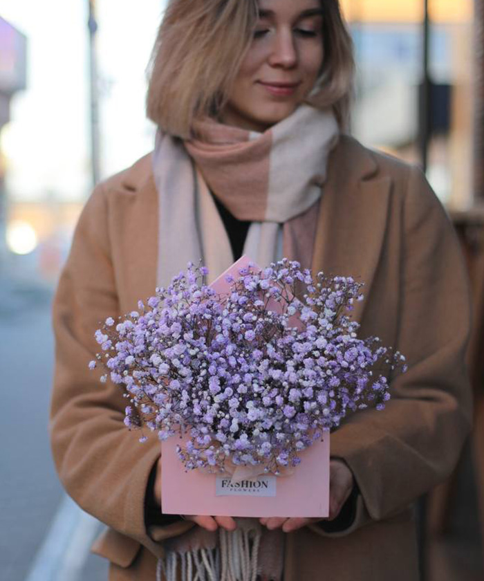 Цветочный конверт с гипсофилой №4987