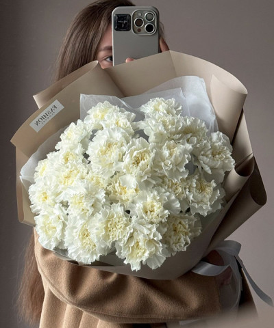 25 белых диантусов №6583