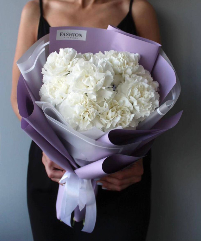 9 белых диантусов Полар Рут №2450