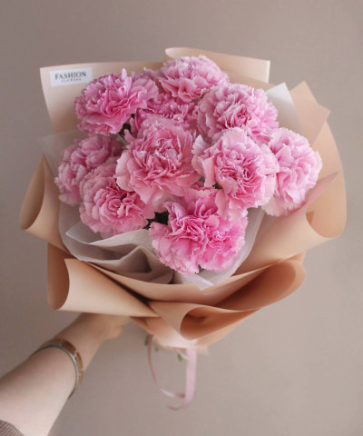 11 розовых диантусов в букете "Мелони" №3875