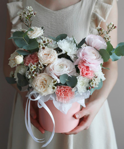 "Кейли" бархатный бокс с цветами №5897