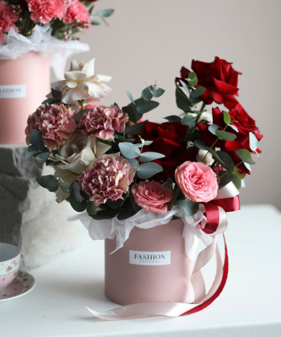 "Оттенки любви" авторская композиция с сезонным составом №8346