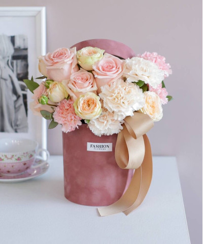 "Пудра" бокс с цветами №8040