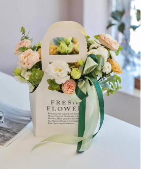 Сумочка с цветами №4348