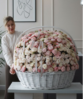 "Мисс" Огромная корзина светло-розовых кустовых роз №4359