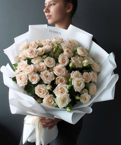 "Сливочные розы" букет из кустовой розы №4875