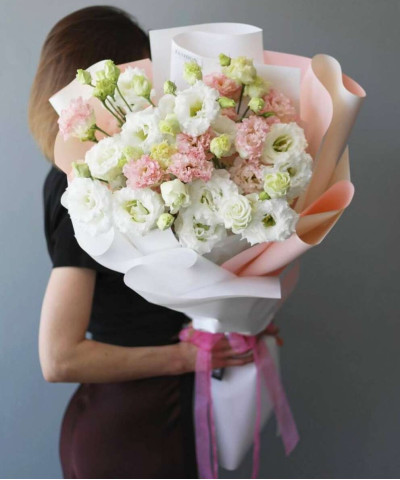 11 веток белой и розовой эустомы №5787