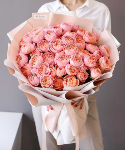 19 пионовидных кустовых роз Джульетта №3112