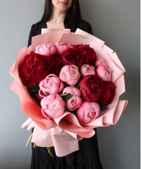 Роскошные пионы №3520