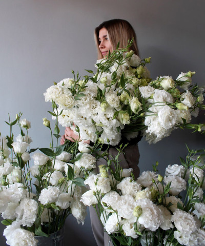 Эустома премиум белая, поштучно