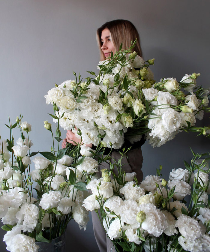 Эустома премиум белая, поштучно