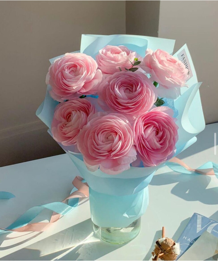 7 розовых ранункулюсов Леди №2283