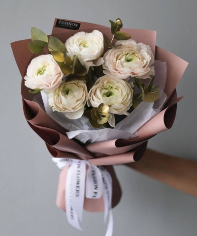 5 ранункулюсов Ханой в букете "Пудра" №9820