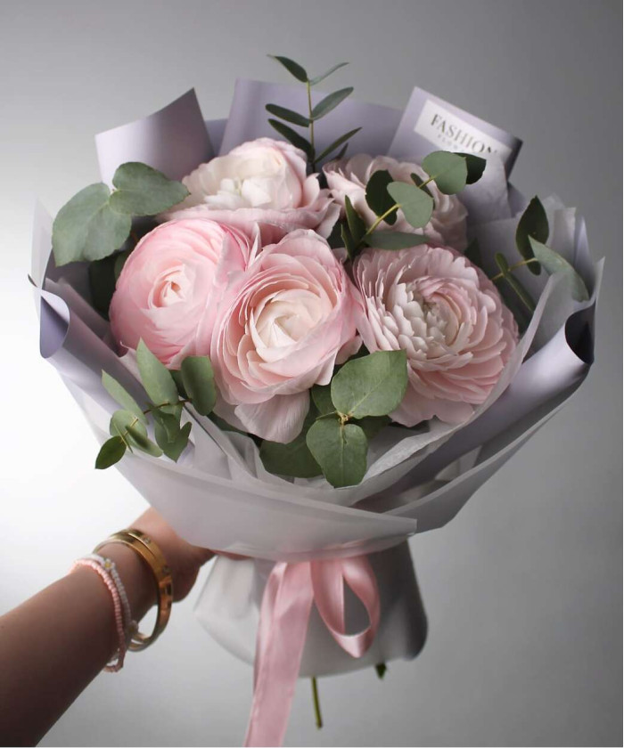 5 розовых ранункулюсов Леди №2689