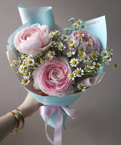 Ранункулюсы и ромашки №3860