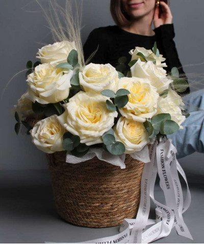 Роскошные розы Кенделайт №5792