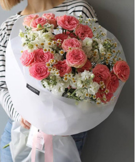 "Клубничное облачко" букет №2091