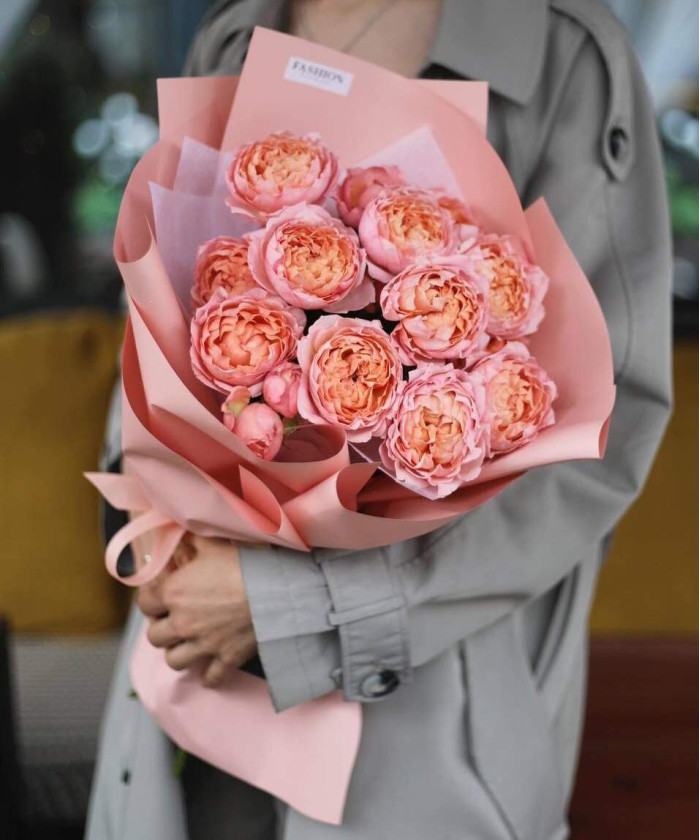 3 кустовые пионовидные розы Джульетта №7100