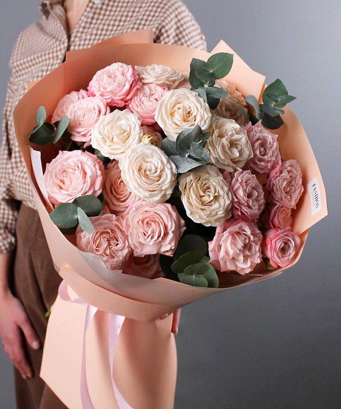 5 кустовых роз с эвкалиптом №9467