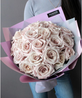 25 пудровых роз Мента №3113