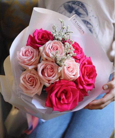 9 розово-малиновых роз в букете "Мэри" №4874