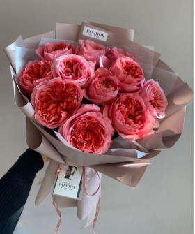 11 пионовидных розовых роз Пинк Экспрешн №8635