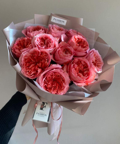 11 пионовидных розовых роз Пинк Экспрешн №8635
