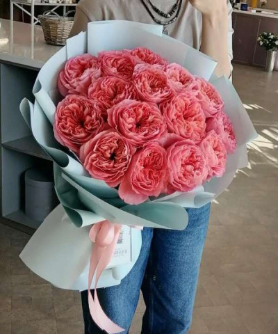 15 пионовидных розовых роз Пинк Экспрешн №6537