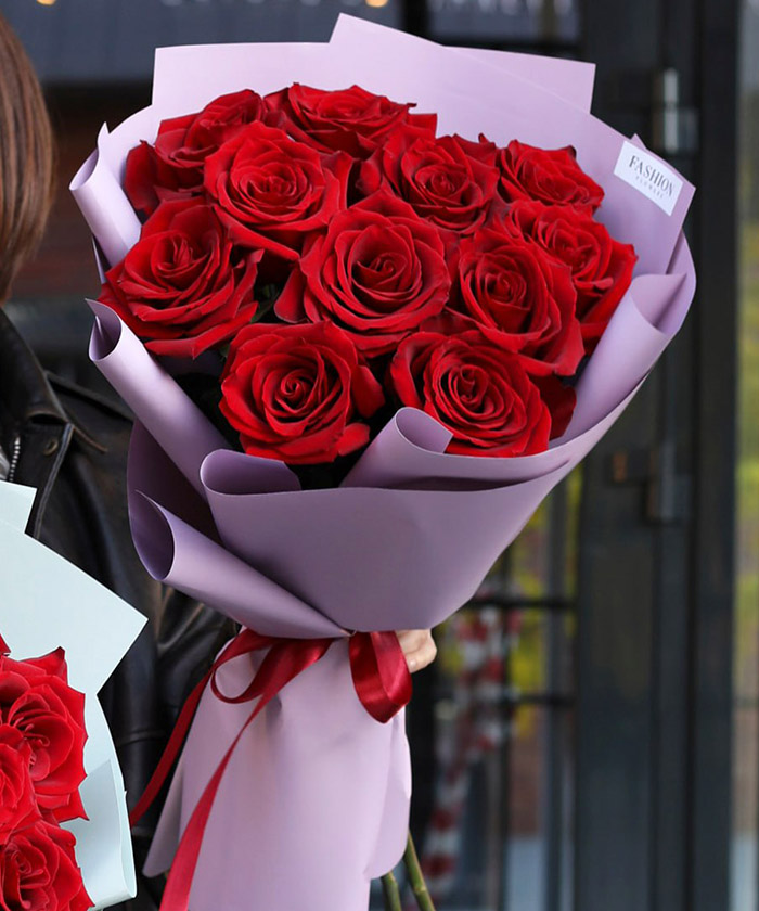 11 красных роз Эксплорер №4571