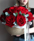 Красные розы Эксплорер с эвкалиптом в корзине №2746