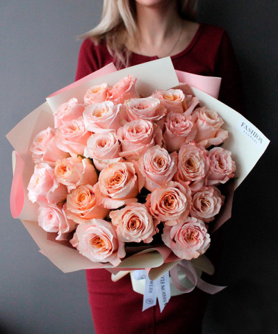 25 персиковых роз Шиммер №3105
