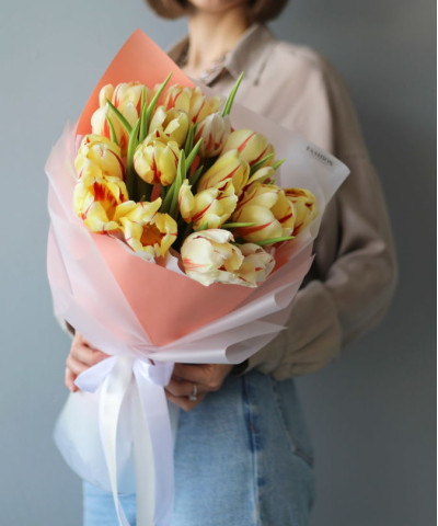 "Рио" букет из 15 Тюльпанов №9598