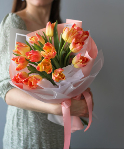 "Персик" букет из 15 тюльпанов №9287