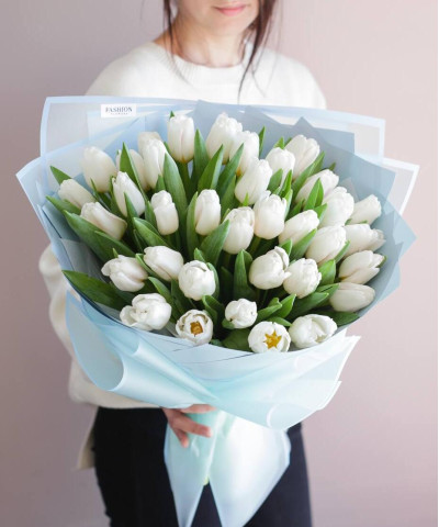 "Роял Вирджин" букет из 35 белоснежных тюльпанов №2836
