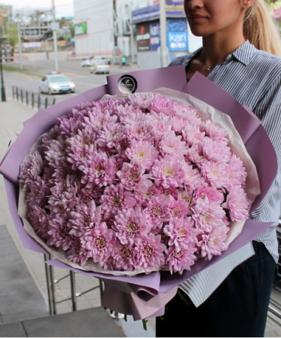 25 розовых хризантем Балтика №2841