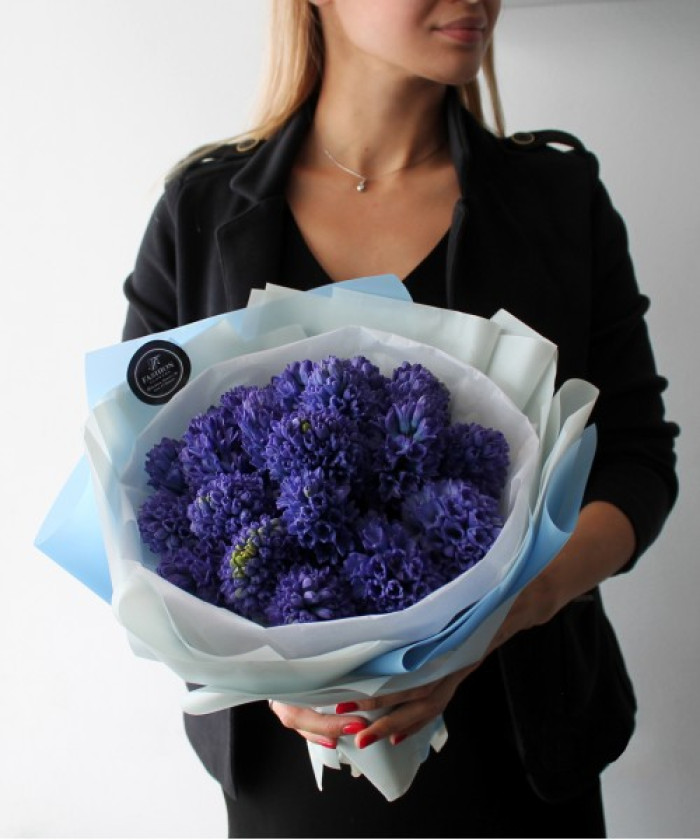 25 синих гиацинтов Дельф блю №2266