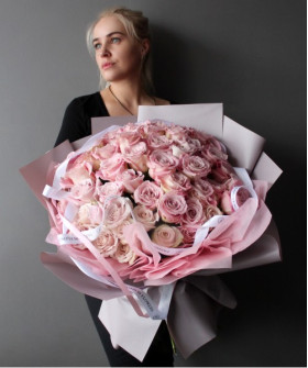 51 нежно-розовая роза Эквадор №2919