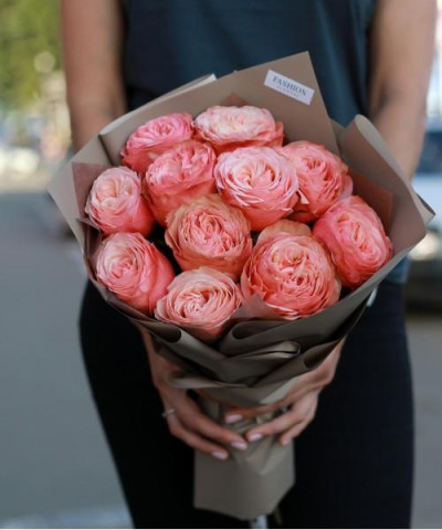 11 персиковых роз Кахала №3062