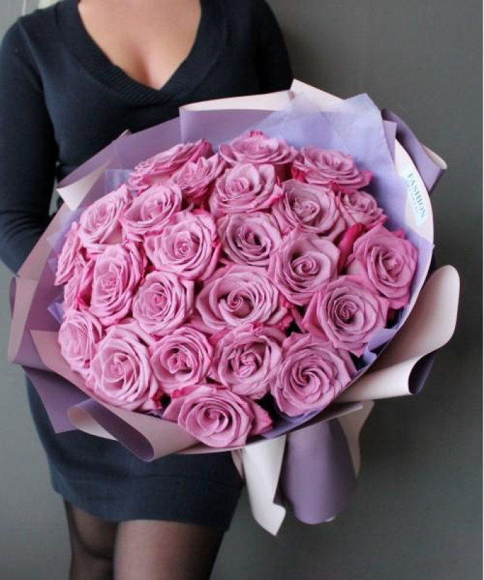 25 сиреневых роз Муди Блюз №3128