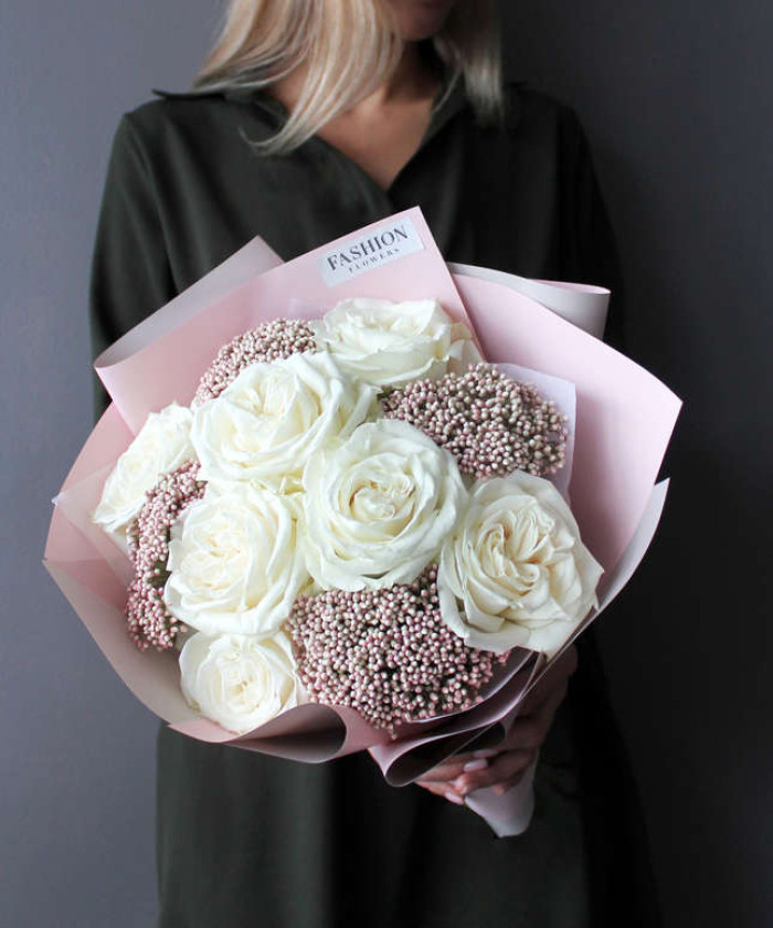 7 белых роз Плая Бланка №3135